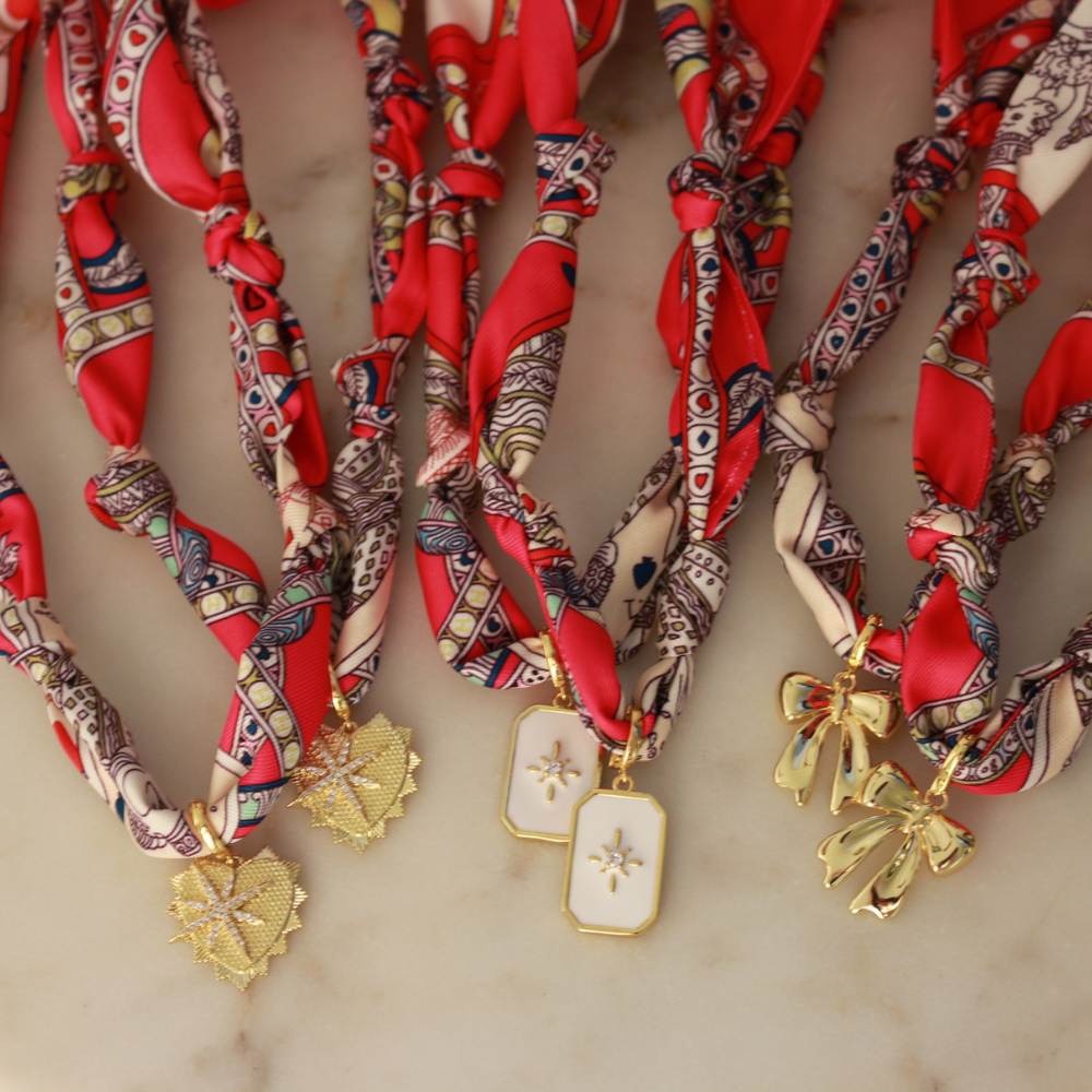 Rodeo Rose Scarf Necklace — Starburst Heart