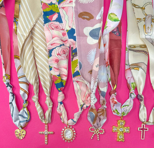 Fall Scarf Necklace — Pink Heart